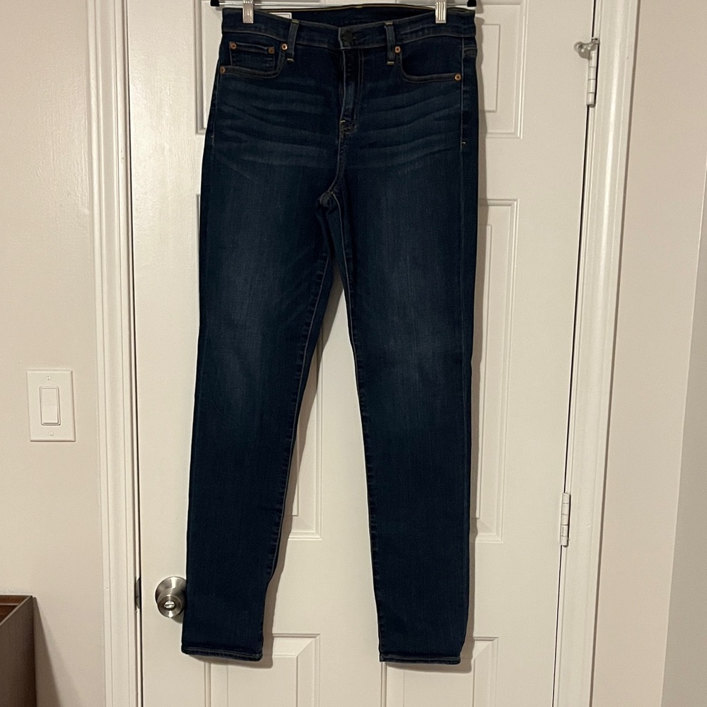 GAP Classic Straight Mid Rise Jeans